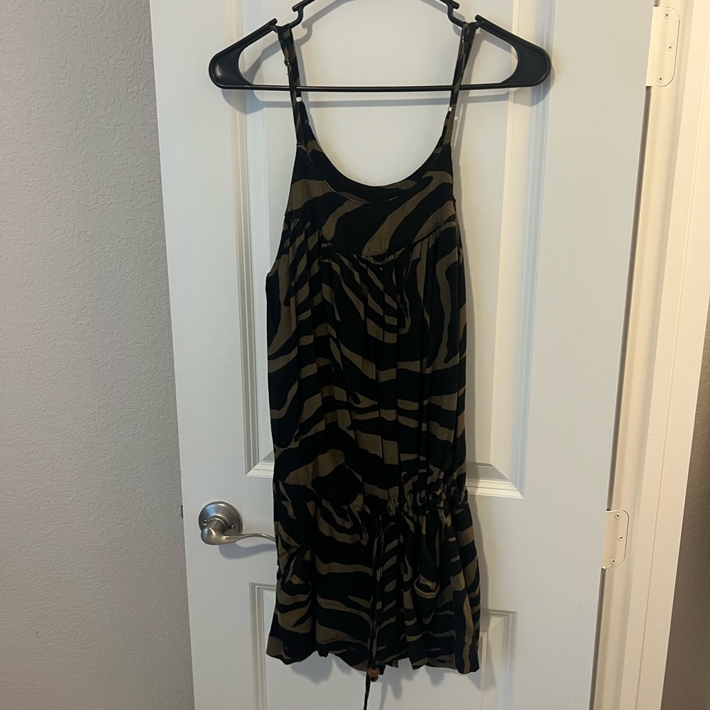 Romper - Picture 3 of 3